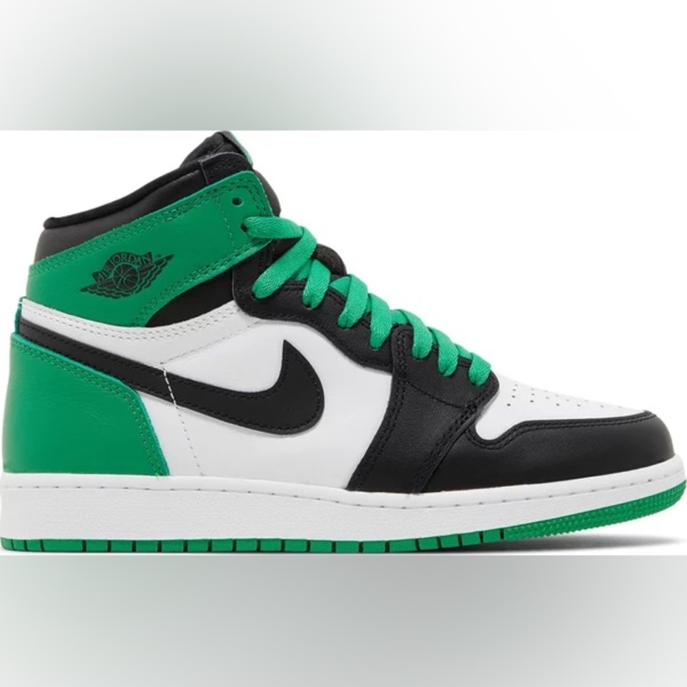 Jordan 1 Retro High OG Big Kids Sz 4